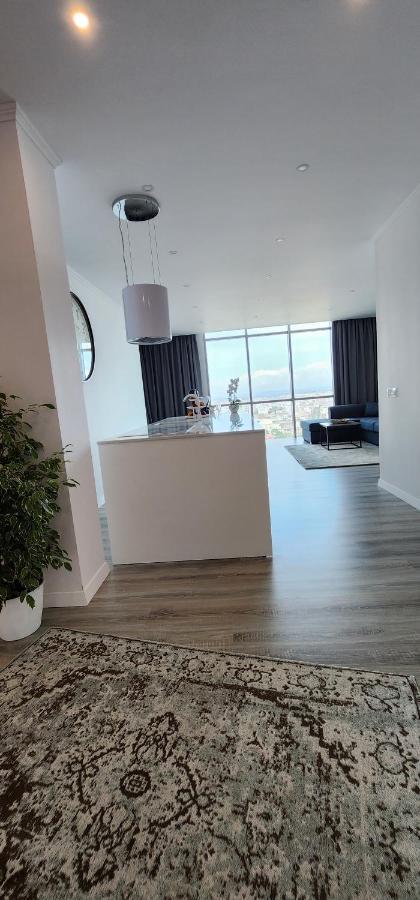 Apartment, Center & Close To The Appartement *